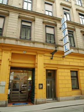 Отель Hotel Admiral, Вена